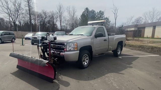 2007 Chevrolet Silverado 1500 Regular Cab LT Pickup 2D 8 ft - 20542625 - 12