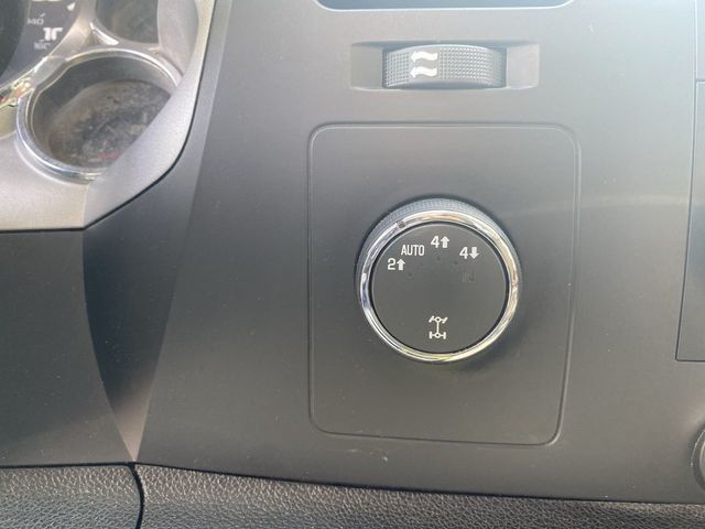 2007 Chevrolet Silverado 1500 Regular Cab LT Pickup 2D 8 ft - 20542625 - 21