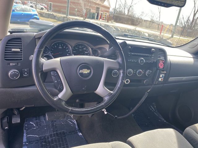 2007 Chevrolet Silverado 1500 Regular Cab LT Pickup 2D 8 ft - 20542625 - 3