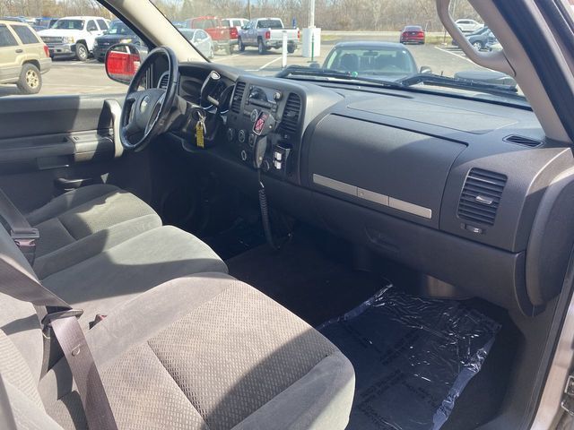 2007 Chevrolet Silverado 1500 Regular Cab LT Pickup 2D 8 ft - 20542625 - 7