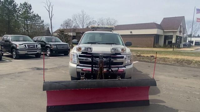 2007 Chevrolet Silverado 1500 Regular Cab LT Pickup 2D 8 ft - 20542625 - 8