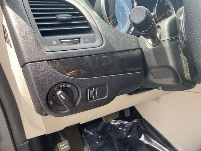 2014 Dodge Grand Caravan Passenger SE Minivan 4D - 20657814 - 19