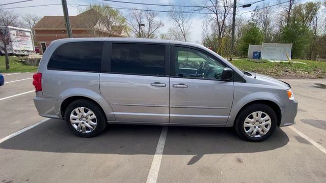 2014 Dodge Grand Caravan Passenger SE Minivan 4D - 20657814 - 2