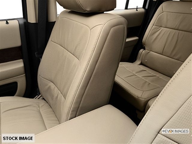 2014 Ford Flex 4dr SE FWD - 10856162 - 8