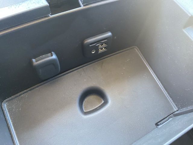 2015 Chevrolet Silverado 1500 Crew Cab LT Pickup 4D 5 3/4 ft - 20563444 - 17