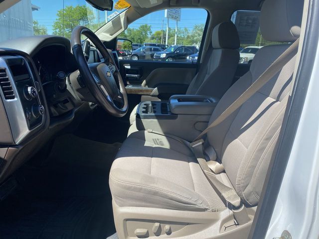 2015 Chevrolet Silverado 1500 Crew Cab LT Pickup 4D 5 3/4 ft - 20563444 - 1