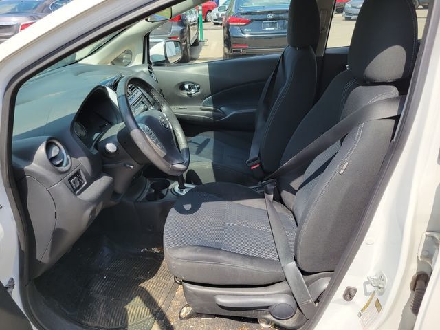 2015 Nissan Versa Note SV Hatchback 4D - 20843629 - 1