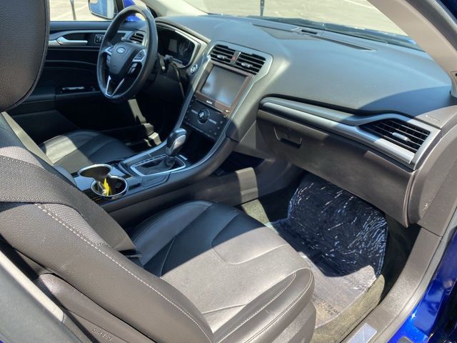 2016 Ford Fusion Titanium Sedan 4D - 20828478 - 28