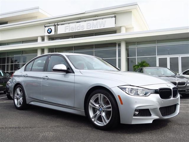 2017 BMW 3 Series 330i - 16531294 - 0