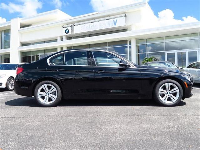 2017 BMW 3 Series 330i - 16598634 - 1