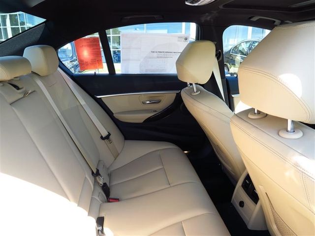 2017 BMW 3 Series 330i - 16745531 - 8