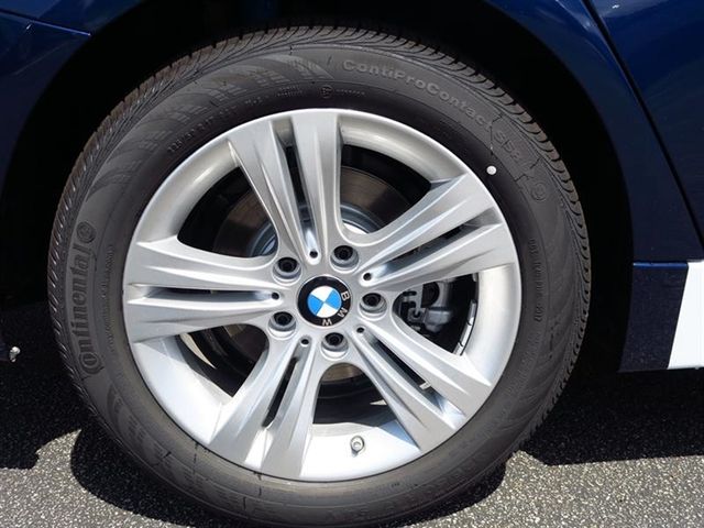 2017 BMW 3 Series 330i - 16785158 - 3