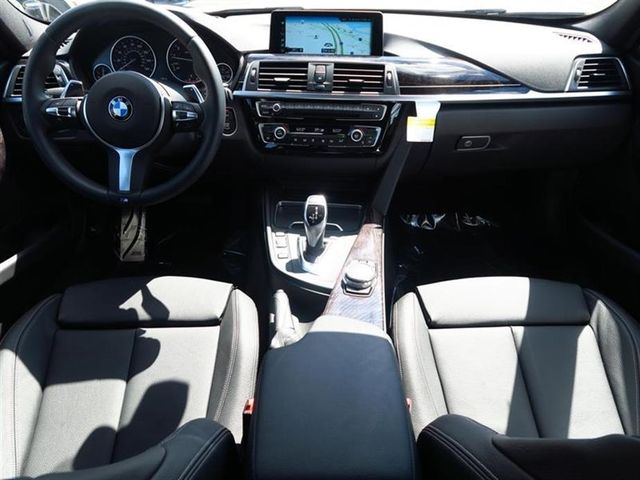 2017 BMW 3 Series 340i - 16598636 - 4