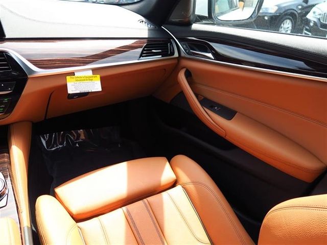 2017 BMW 5 Series 530i - 16402941 - 7