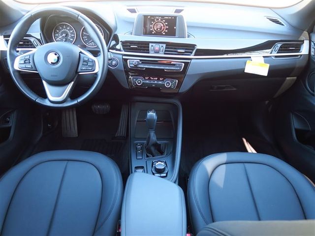 2017 BMW X1 sDrive28i - 16989463 - 12