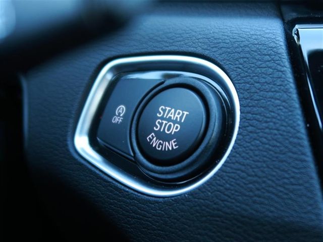 2017 BMW X1 sDrive28i - 16989463 - 25