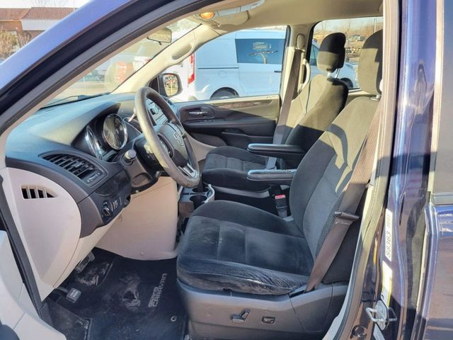 2017 Dodge Grand Caravan Passenger SE Minivan 4D - 22316320 - 1