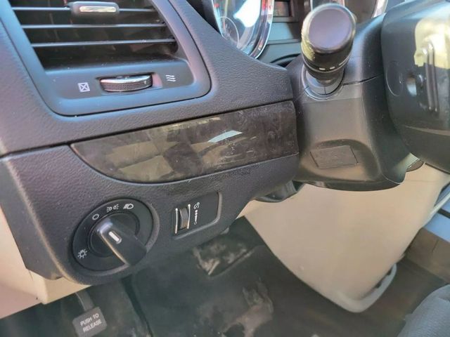 2017 Dodge Grand Caravan Passenger SE Minivan 4D - 22316320 - 19