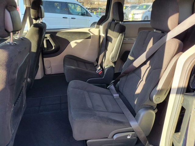 2017 Dodge Grand Caravan Passenger SE Minivan 4D - 22316320 - 3