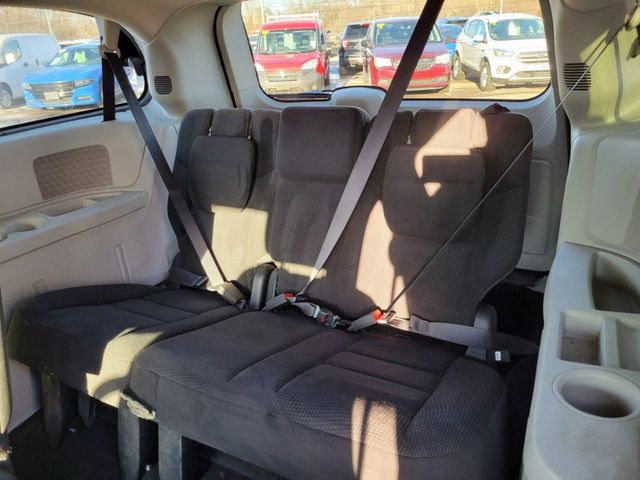 2017 Dodge Grand Caravan Passenger SE Minivan 4D - 22316320 - 5