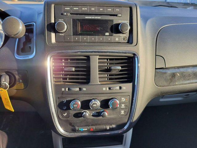 2017 Dodge Grand Caravan Passenger SE Minivan 4D - 22316320 - 7