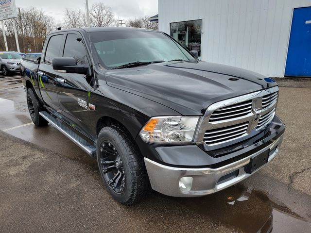 2017 Ram 1500 Crew Cab SLT Pickup 4D 5 1/2 ft - 21319326 - 11