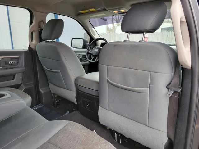 2017 Ram 1500 Crew Cab SLT Pickup 4D 5 1/2 ft - 21319326 - 27