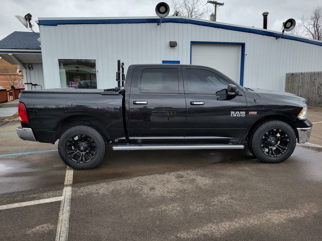 2017 Ram 1500 Crew Cab SLT Pickup 4D 5 1/2 ft - 21319326 - 2