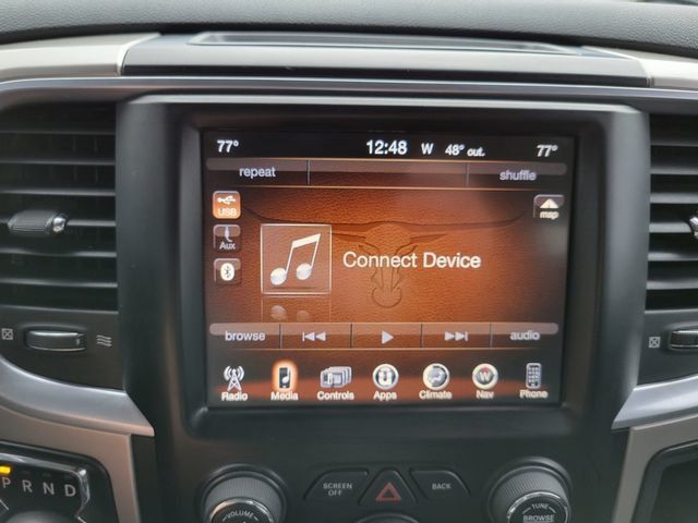 2017 Ram 1500 Crew Cab SLT Pickup 4D 5 1/2 ft - 21319326 - 46