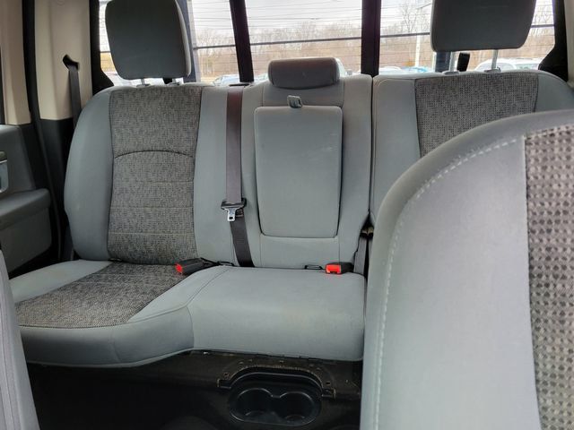 2017 Ram 1500 Crew Cab SLT Pickup 4D 5 1/2 ft - 21319326 - 47