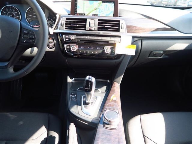 2018 BMW 3 Series 320i - 17050843 - 6