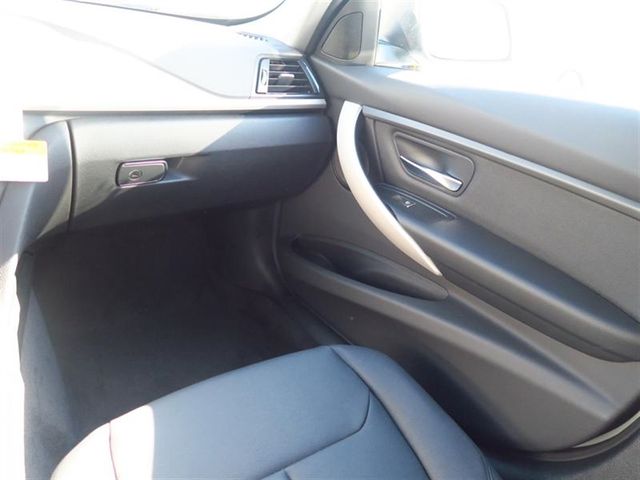 2018 BMW 3 Series 320i - 17050844 - 7
