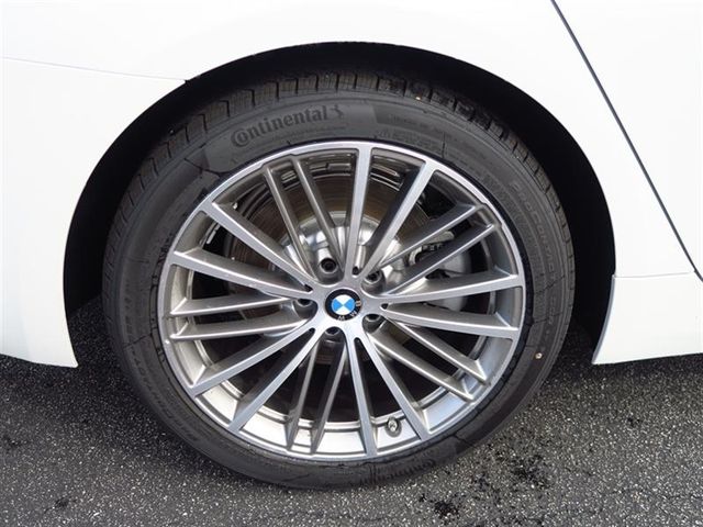 2018 BMW 5 Series 530i - 16780510 - 3