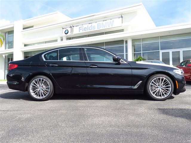 2018 BMW 5 Series 530i - 16804740 - 1