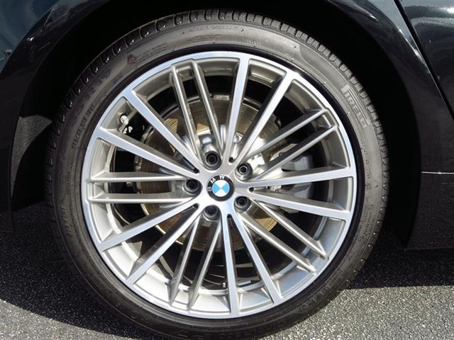 2018 BMW 5 Series 530i - 16804740 - 3