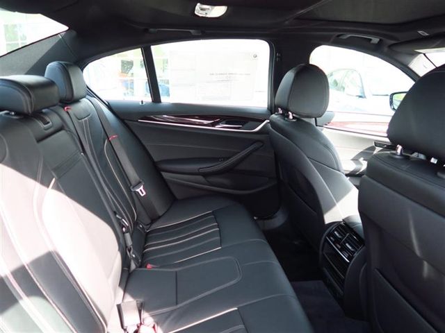 2018 BMW 5 Series 530i - 16804740 - 8