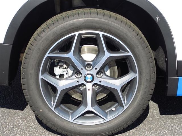 2018 BMW X1 sDrive28i Sports Activity Vehicle - 17050845 - 3