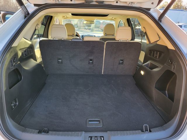 2019 Ford Edge SEL Sport Utility 4D - 21354860 - 13