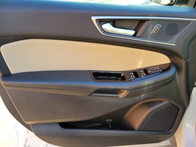 2019 Ford Edge SEL Sport Utility 4D - 21354860 - 25