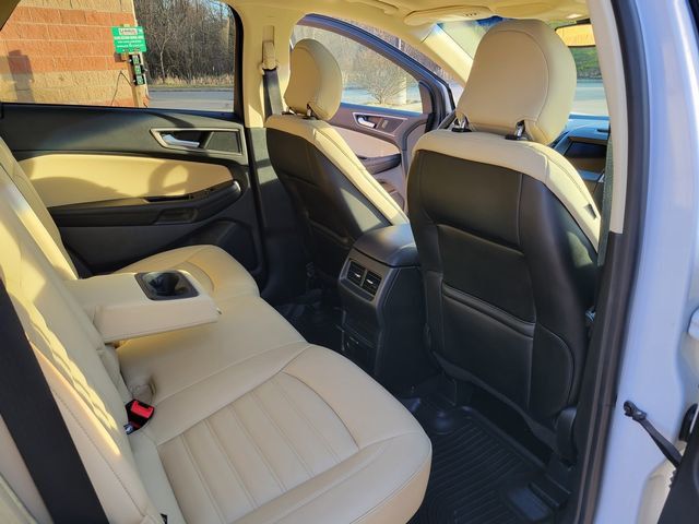 2019 Ford Edge SEL Sport Utility 4D - 21354860 - 33