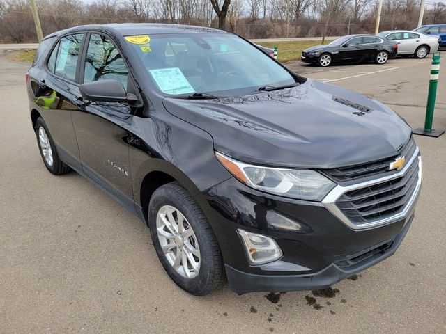 2020 Chevrolet Equinox LS Sport Utility 4D - 22319598 - 12