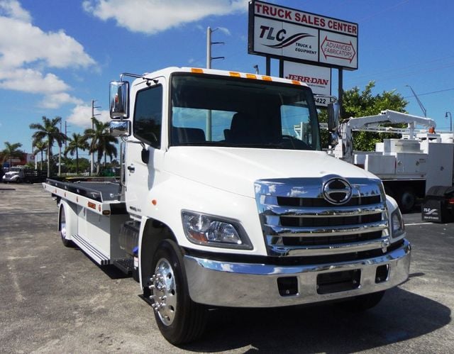 2020 HINO 268A w/ 22ft Jerr-Dan Custom StepSide Classic Car Carrier - 20092417 - 39