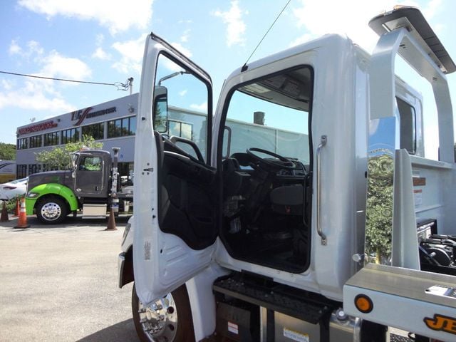 2020 HINO 268A w/ 22ft Jerr-Dan Custom StepSide Classic Car Carrier - 20092417 - 43