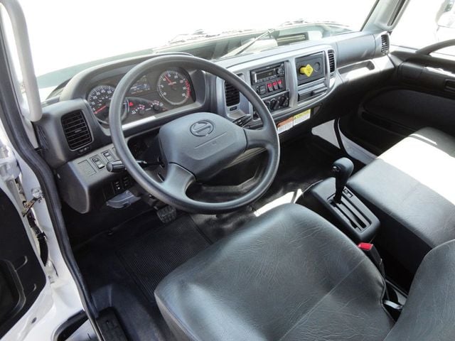 2020 HINO 268A w/ 22ft Jerr-Dan Custom StepSide Classic Car Carrier - 20092417 - 46