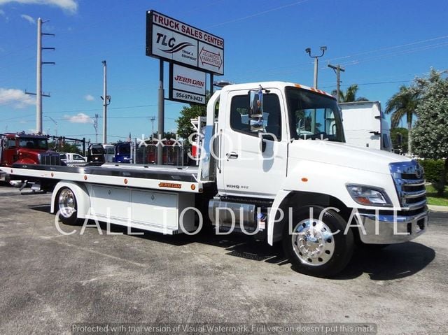 2020 HINO 268A w/ 22ft Jerr-Dan Custom StepSide Classic Car Carrier - 20092417 - 51
