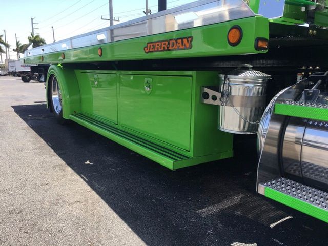 2020 Peterbilt 337 w/ 22ft Jerr-Dan Custom StepSide Classic Car Carrier - 16306682 - 17