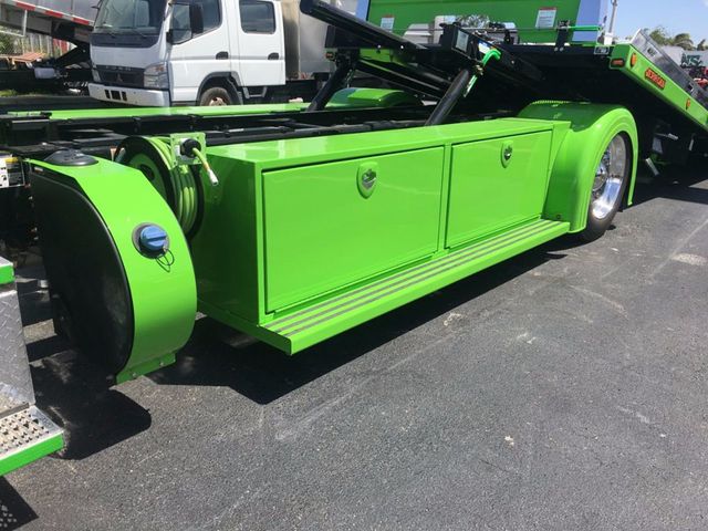 2020 Peterbilt 337 w/ 22ft Jerr-Dan Custom StepSide Classic Car Carrier - 16306682 - 36