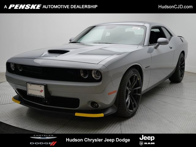 dodge challenger rt 2022