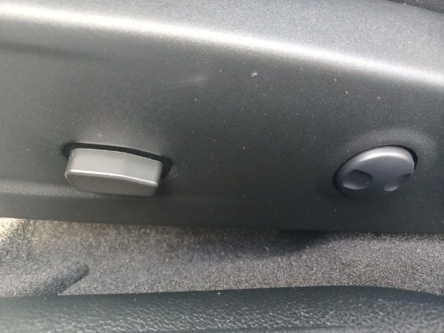 2022 Dodge Challenger SXT RWD - 21425646 - 11