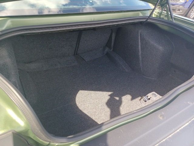 2022 Dodge Challenger SXT RWD - 21425646 - 16